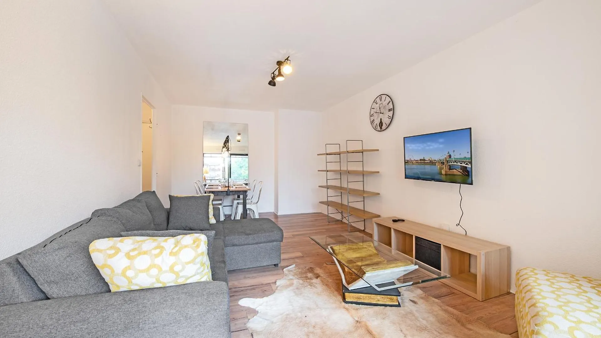 Apartment T2 Dans Residence, Terrasse Privee Et Parking Toulouse